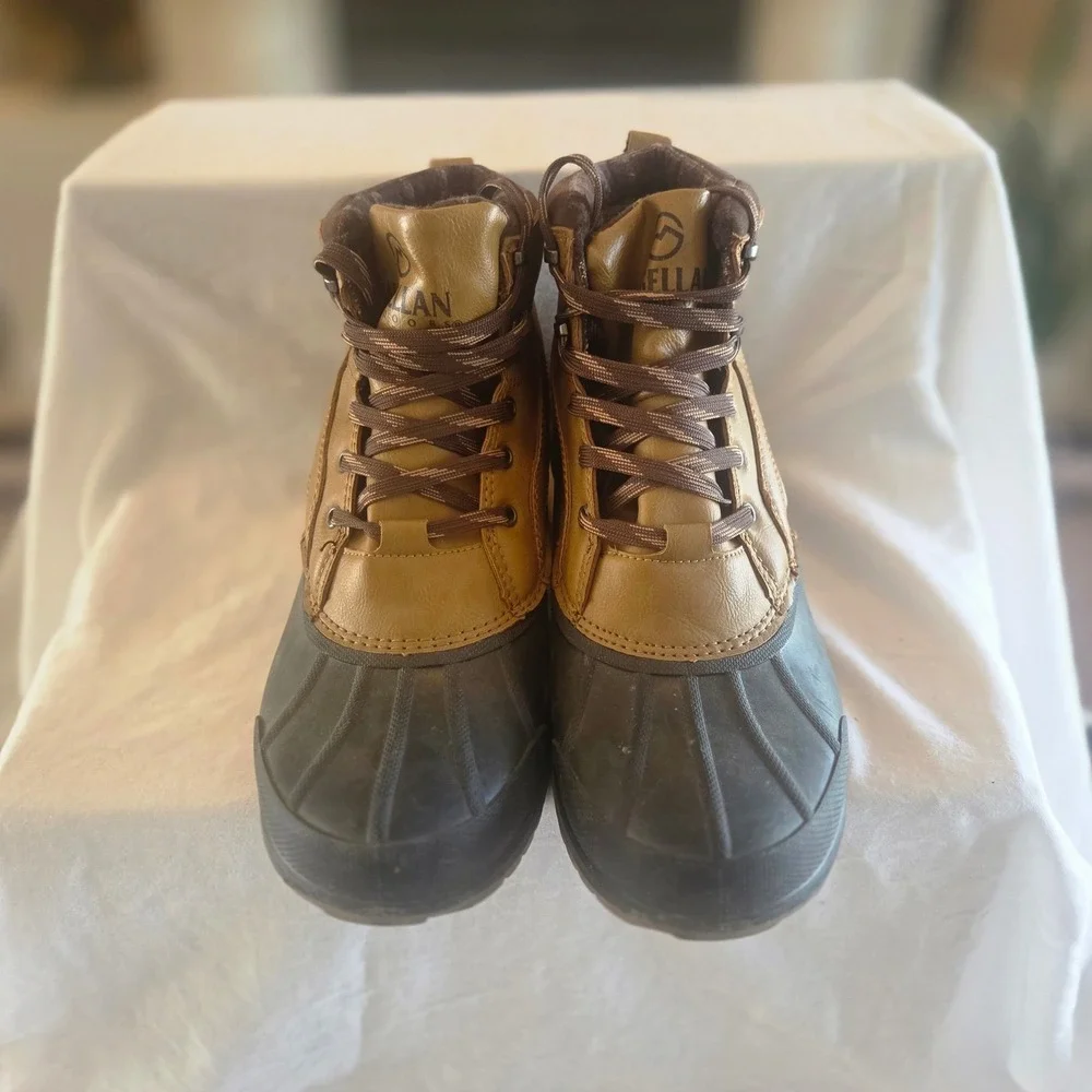 Magellan Outdoors Mens Duck Boots Brown Tan Lace Up Waterproof Shell Shoes SZ 11